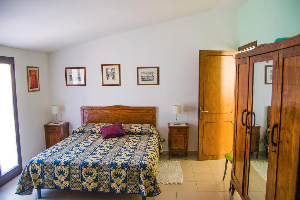 B&B Cactus Giardini Naxos Bagian luar foto