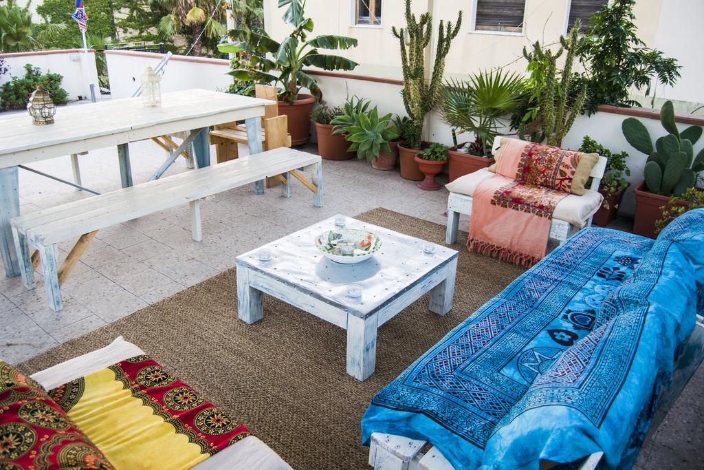 B&B Cactus Giardini Naxos Bagian luar foto